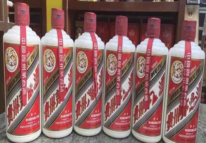 鹰手营子矿回收茅台酒